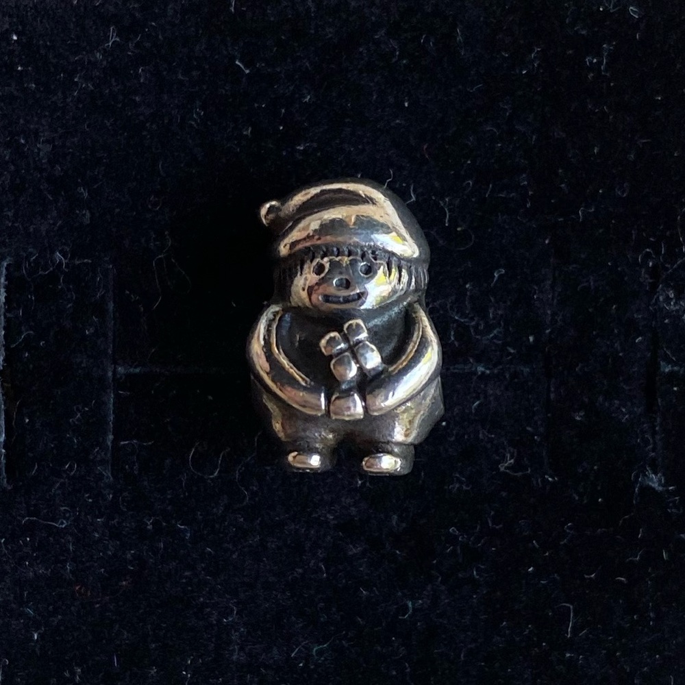 RETIRED Pandora Gnome Charm!